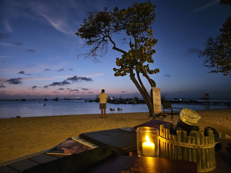 MooMba Beach Bar & Restaurant - MooMba Beach Bar & Restaurant, J.E. Irausquin Blvd 230, Noord, Aruba