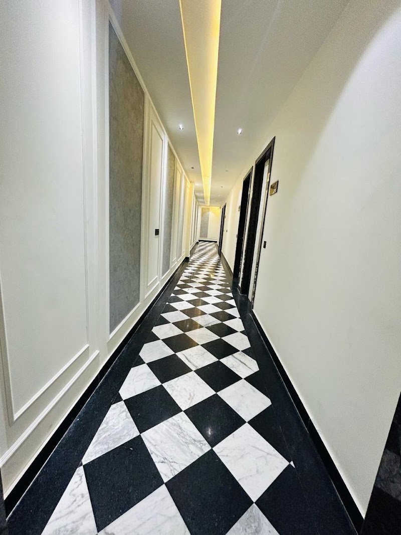 Hotel Ronak Group - Hotel Ronak Group, opp. Diamond Carpet, near KFC, Taj Nagari Phase 1, Tajganj, Agra, Uttar Pradesh 282004, India