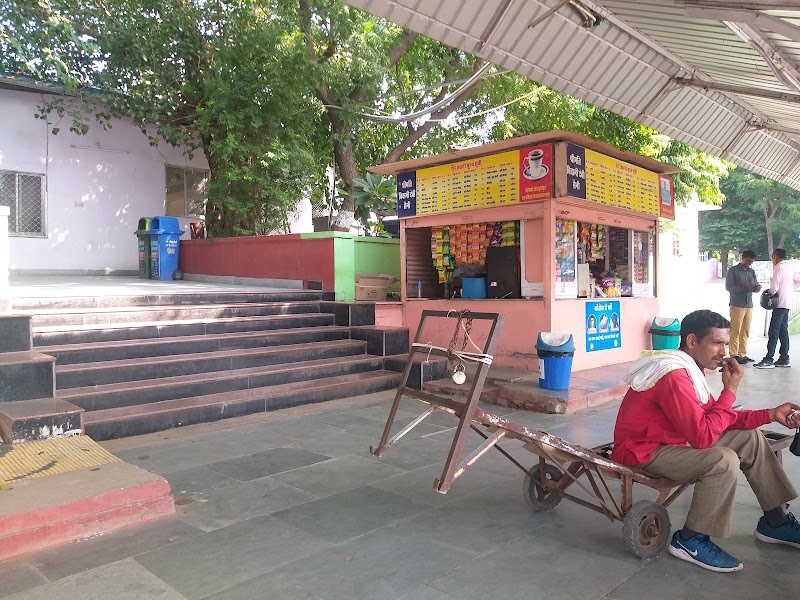 Durgapura Railway Station - Durgapura Railway Station, VQ3P+XR5, Shanti Nagar, Mahaveer Nagar, Durgapura, Jaipur, Rajasthan 302018, India