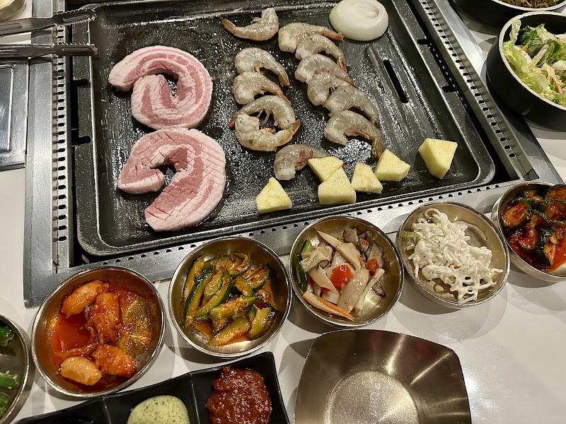 Seoul K-B.B.Q.& HotPot - Seoul K-B.B.Q.& HotPot, 2080 S Havana St, Aurora, CO 80014, USA