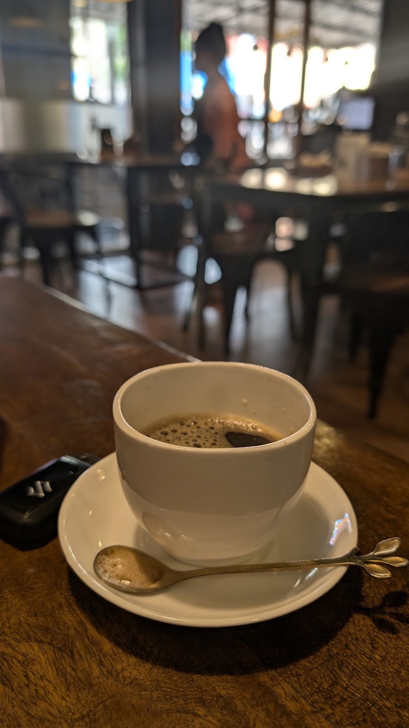 Mirror Coffee And Kitchen - Mirror Coffee And Kitchen Javkar plaza, Jayastambha, Ratnagiri, Maharashtra 415612, India