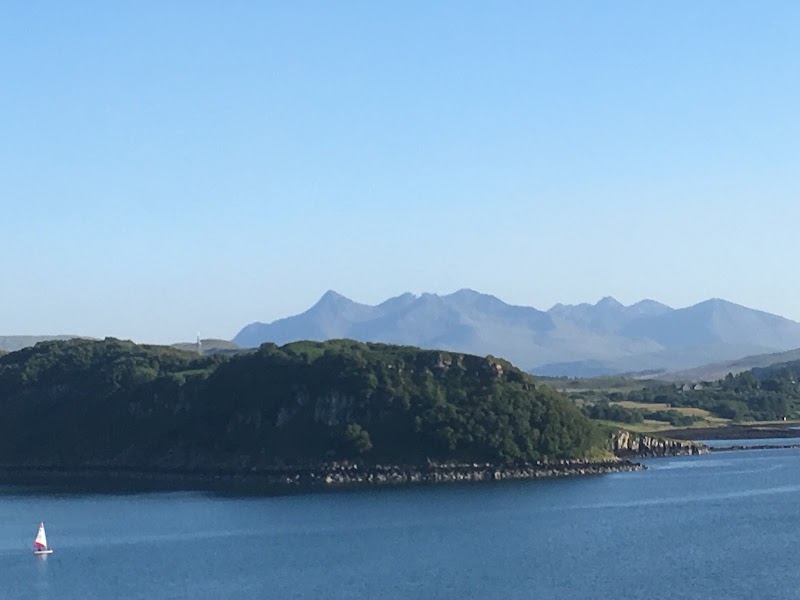 Dunborrodale - Dunborrodale Budhmor Pl, Portree IV51 9DJ, UK
