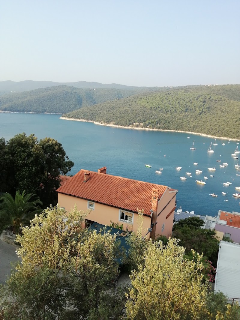 Apartments Zulijani