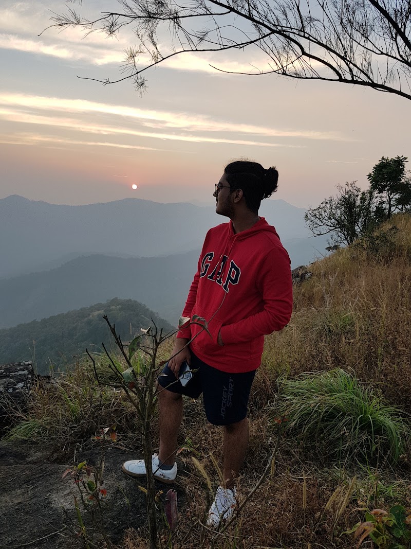 Cauvery Homestay - Cauvery Homestay Virajpet-Talakaveri Rd, Yevakapadi, Karnataka 571212, India