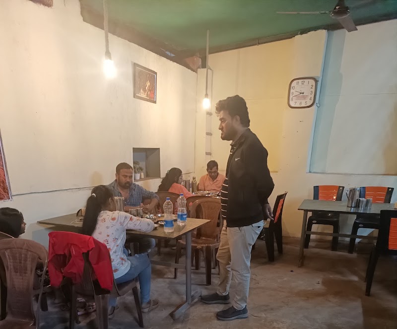 LAKSHMI FAMILY FOOD RESTAURANT - LAKSHMI FAMILY FOOD RESTAURANT Shop No 1, Bavnadi, Near Z P School Niwali Mumbai Goa Highway Road, Fata, near Pali, Ratnagiri, Niwali, Maharashtra 415639, India