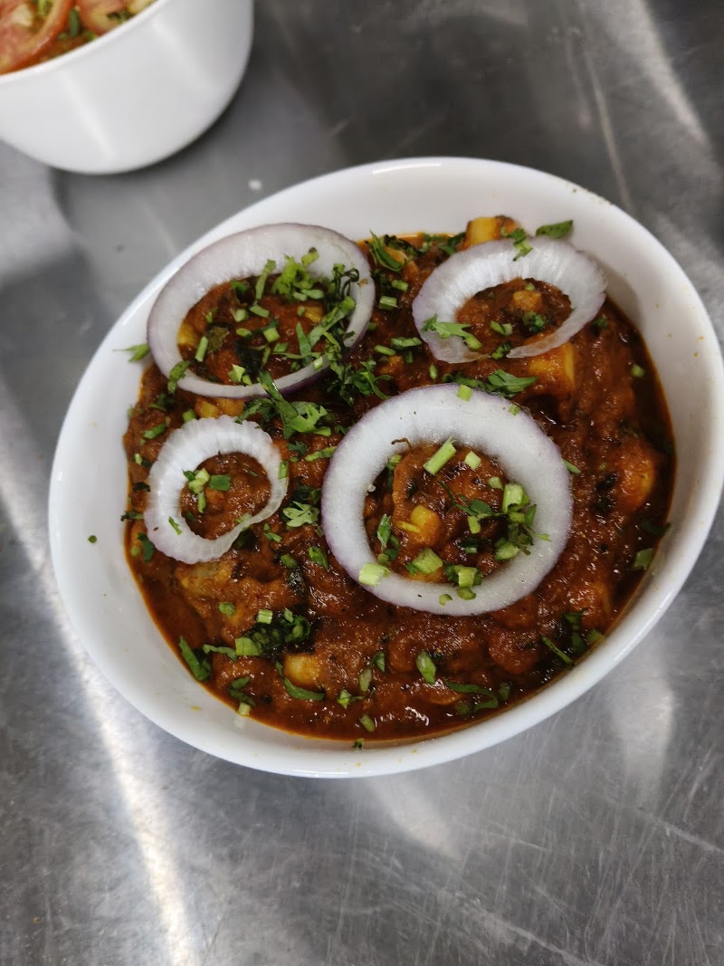 Flavours The Family Restaurant - Flavours The Family Restaurant Chowk, Serikhedi, Raipur, Chhattisgarh 492101, India
