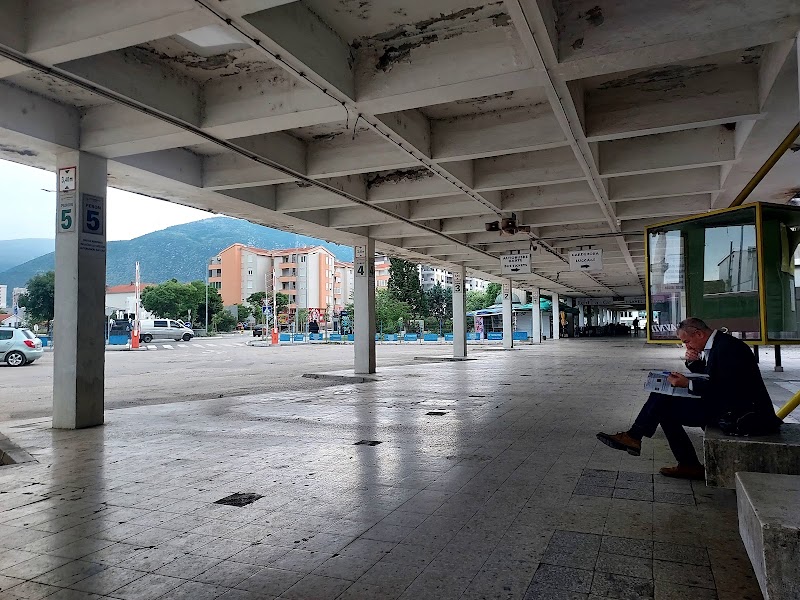 Željeznička stanica Mostar - Željeznička stanica Mostar, Trg Ivana Krndelja 1, Mostar 88000, Bosnia and Herzegovina