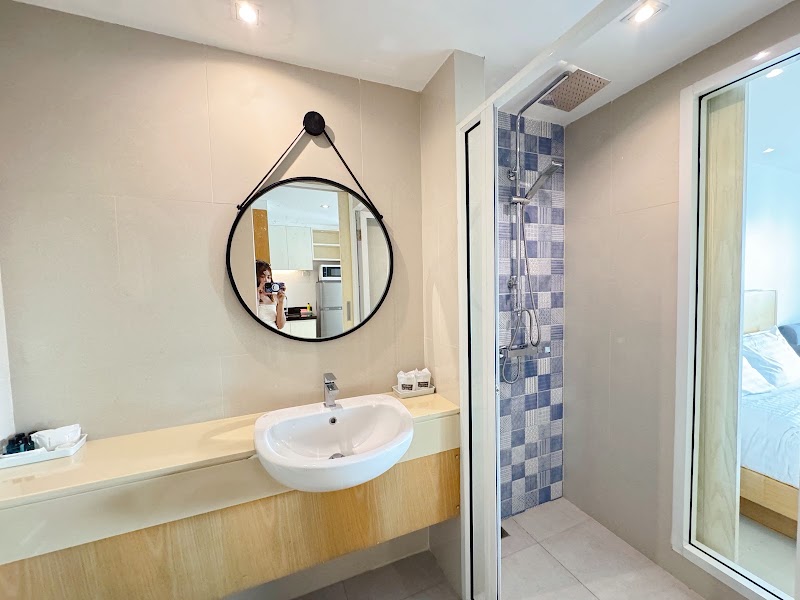 Fourium Pattaya Hotel & Serviced Residence - Fourium Pattaya Hotel & Serviced Residence 338 221-224 Pratamnak Rd, Muang Pattaya, Amphoe Bang Lamung, Chang Wat Chon Buri 20150, Thailand