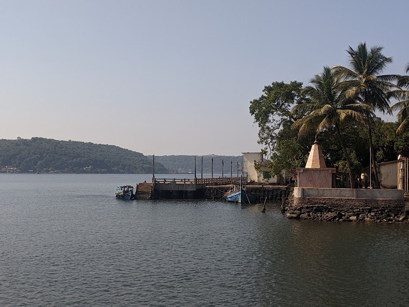 Dhabhol Jetty - Dhabhol Jetty, MH SH4, Dabhol, Maharashtra 415706, India