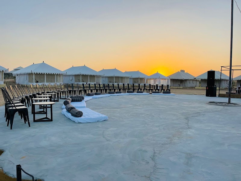 Sam Sand Dunes Desert Camp Jaisalmert - Sam Sand Dunes Desert Camp Jaisalmert Achalwansi Colny, Hotel om Vilas, Lakshmi Chand Sanwal Colony, Jaisalmer, Kishan Ghat, Rajasthan 345001, India