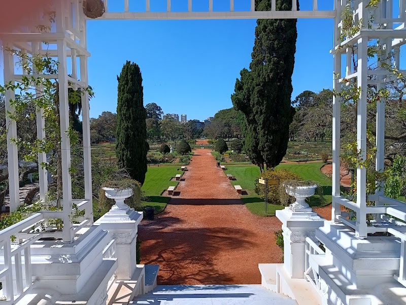 Paseo del Rosedal - Paseo del Rosedal, Av. Infanta Isabel, C1425 Cdad. Autónoma de Buenos Aires, Argentina