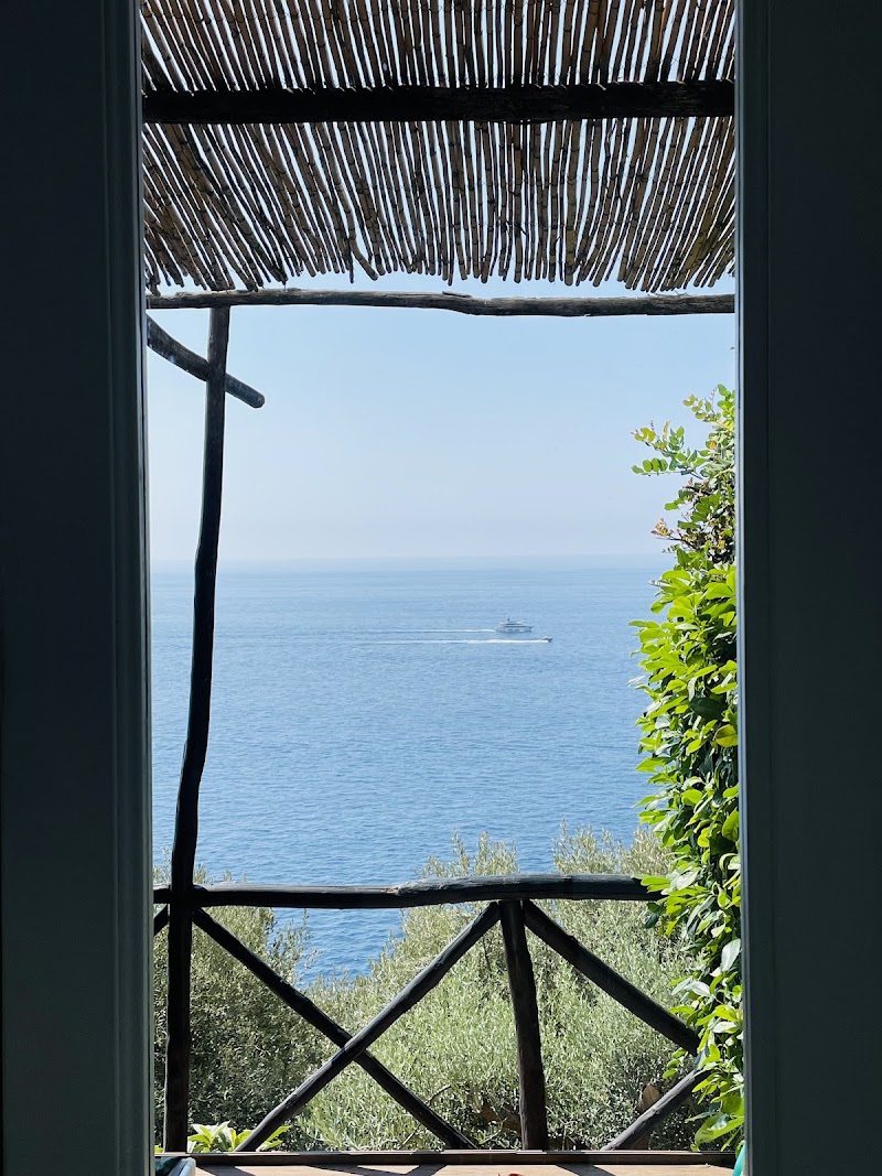 La Maurella B&B - La Maurella B&B, Via Roma, 46, 84010 Praiano SA, Italy