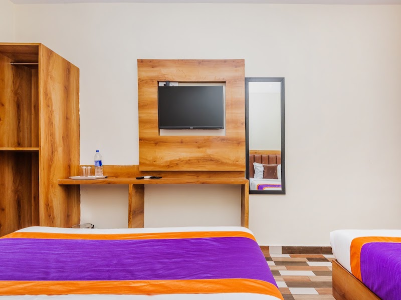 Hotel Era - Stay Near International Airport - Hotel Era - Stay Near International Airport Saibaba Industrial Estate, B1/B, Marol Maroshi Rd, opposite Hotel Leafio Marigold, Gamdevi, Marol, Andheri East, Mumbai, Maharashtra 400059, India