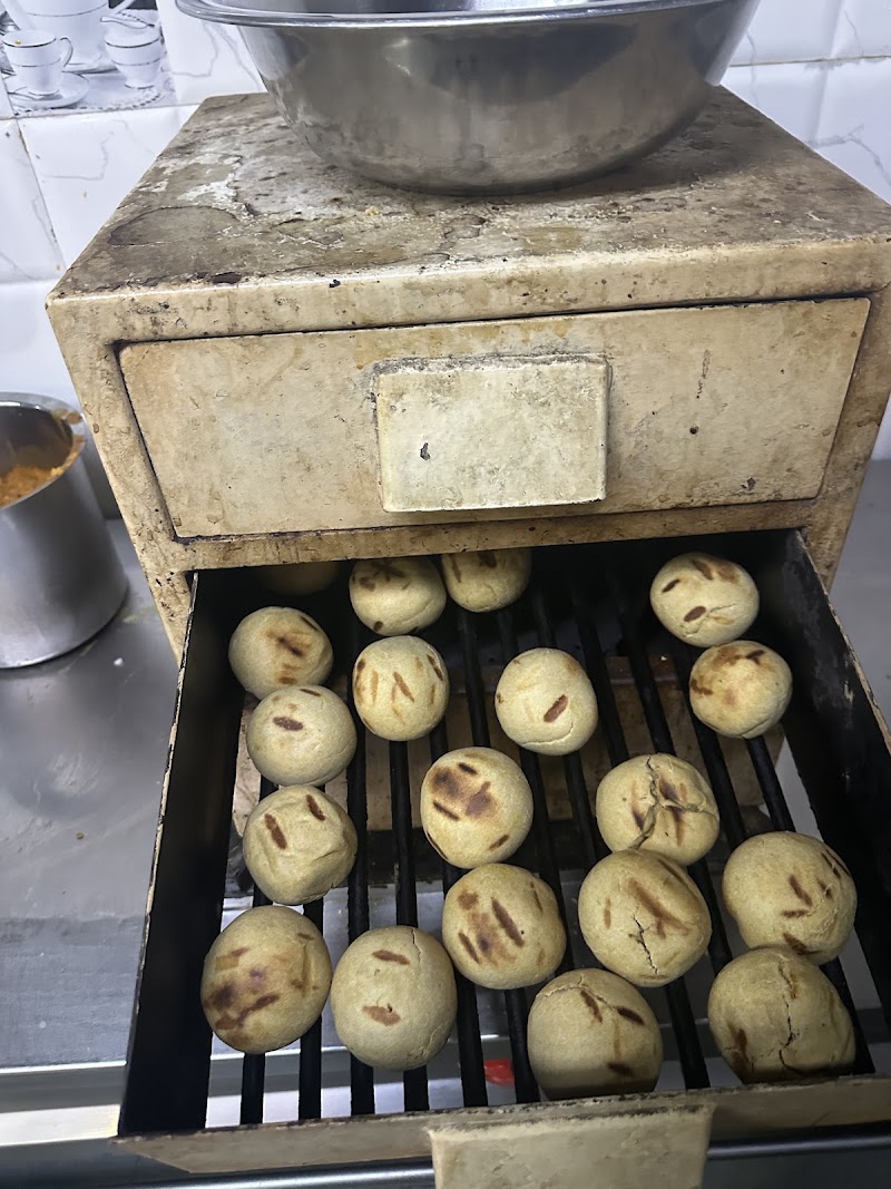 Purohit Restaurant and residency - Purohit Restaurant and residency 2760 new, L8/a, Chandraguptha Rd, near sangam takies, Lashkar Mohalla, Mandi Mohalla, Mysuru, Karnataka 570001, India