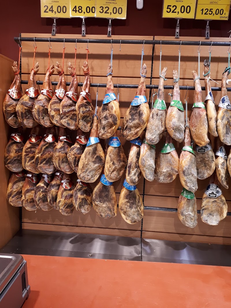 Mercadona - Mercadona, Rda. de Sant Pere, 31, Eixample, 08010 Barcelona, Spain