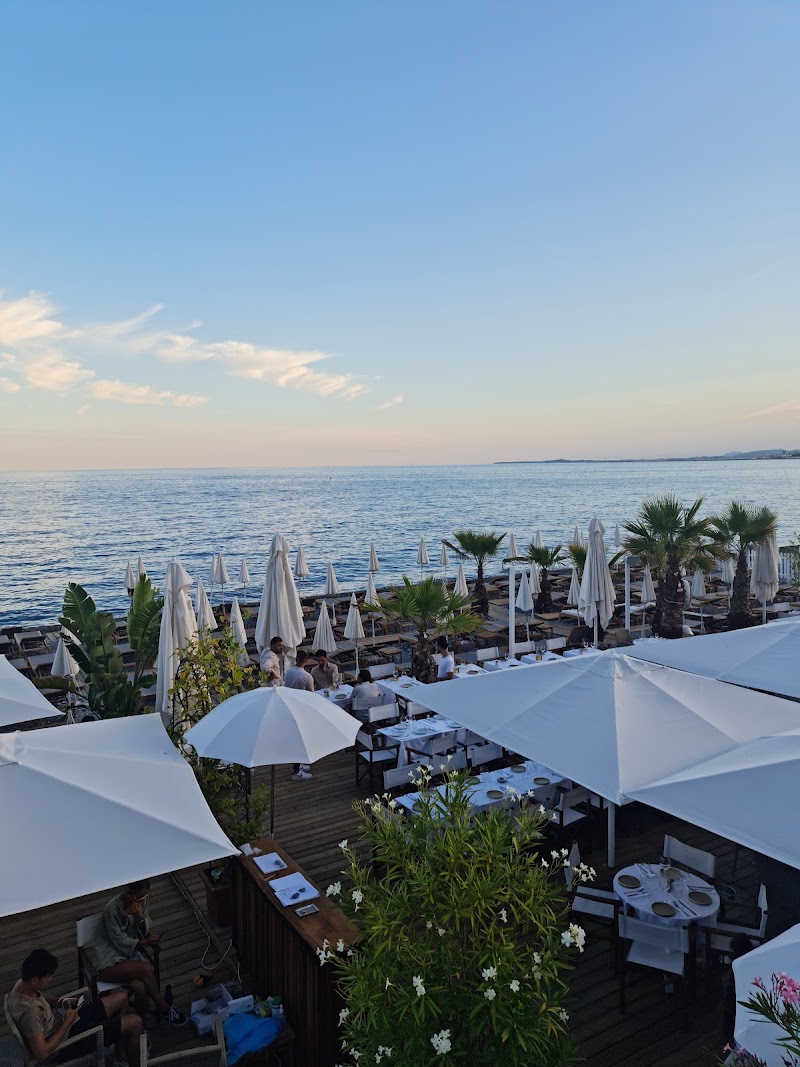 Blue Beach - Blue Beach, Nice, France