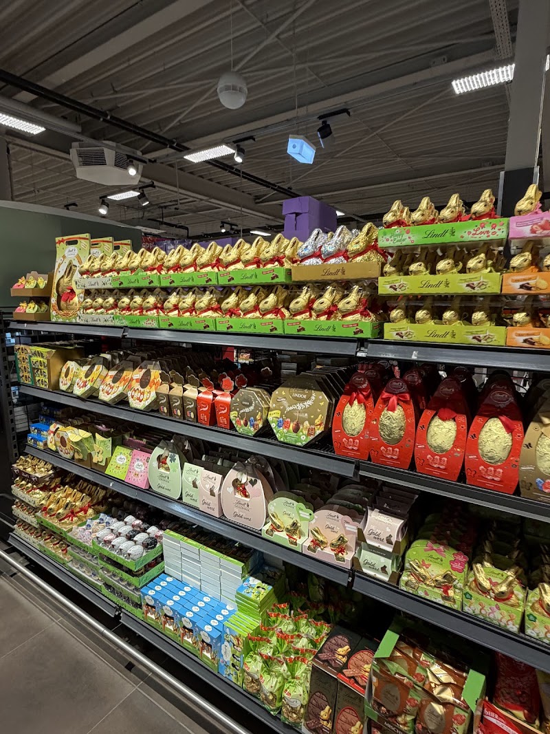 REWE Albion Karaxha oHG - REWE Albion Karaxha oHG Schneckenburgstraße 3, 78467 Konstanz, Germany