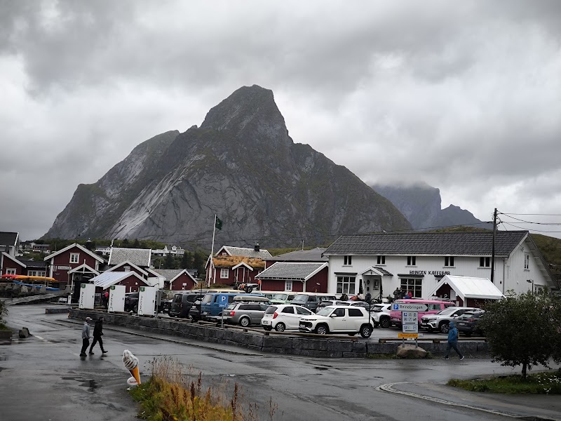 Bringen - Bringen Reineveien 109, 8390 Reine, Norway