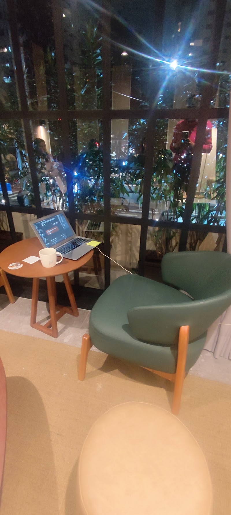 Starbucks - Starbucks, R. Inhambu, 687 - Moema, São Paulo - SP, 04520-013, Brazil