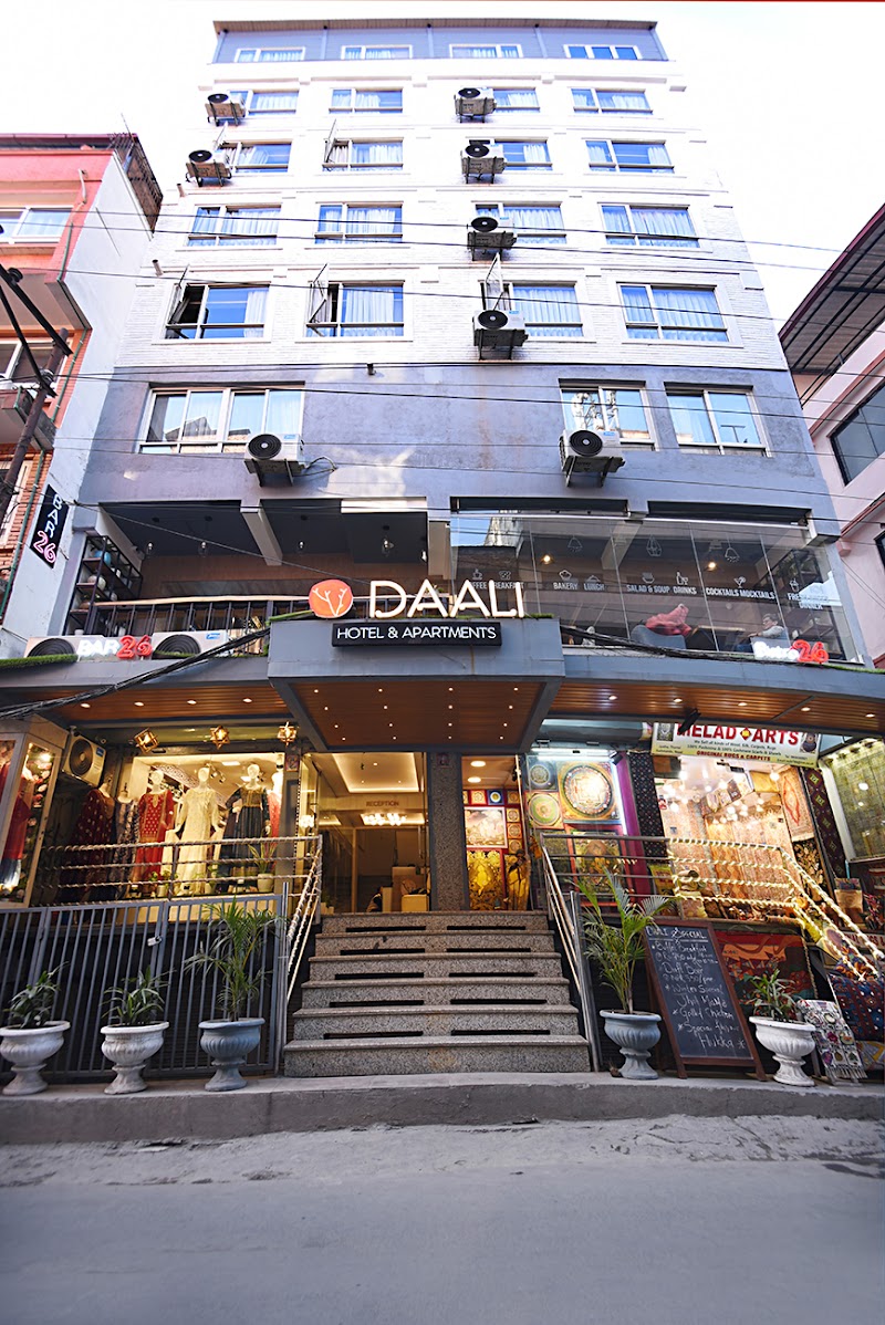 Daali Hotel & Apartment