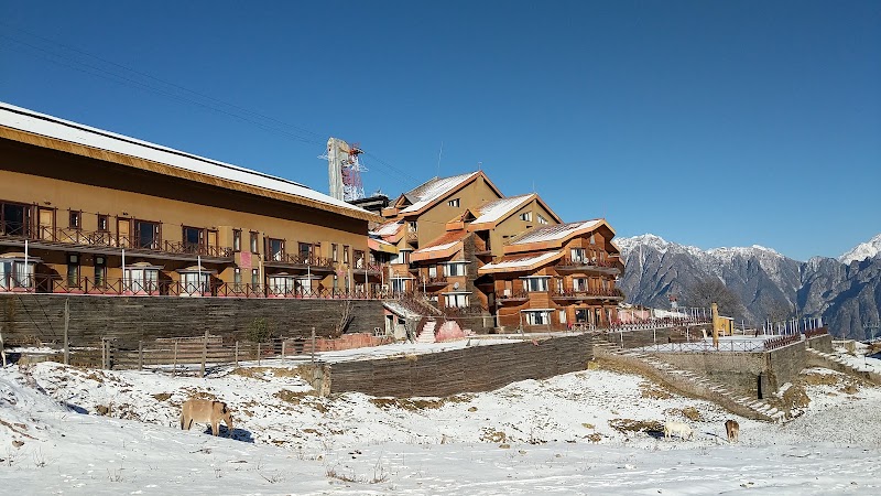 Ski & Snow Cliff Top Club Holiday Resort at Auli, Uttarakhand - Ski & Snow Cliff Top Club Holiday Resort at Auli, Uttarakhand The Cliff Top Club, Auli, Auli Laga Joshimath, Auli Laga Salude, Uttarakhand 246443, India