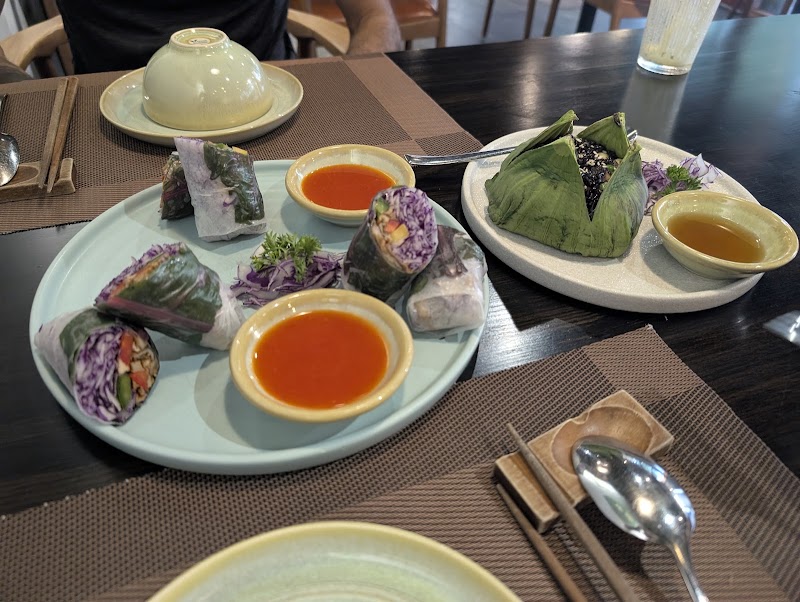 La Moi plant-based Restaurant - La Moi plant-based Restaurant 84 Nguyễn Du, Bến Nghé, Quận 1, Thành phố Hồ Chí Minh, Vietnam