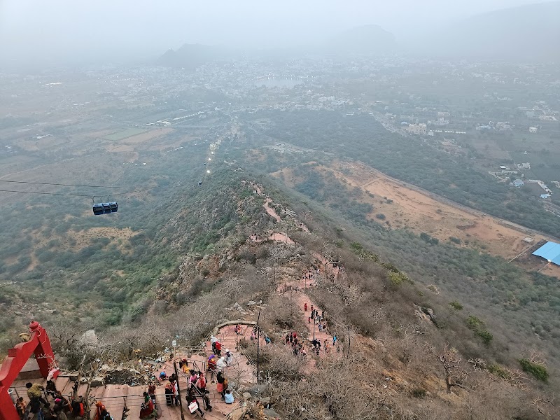 Savitri Devi Temple - Savitri Devi Temple, FGFQ+XXP, Pushkar, Rajasthan 305022, India