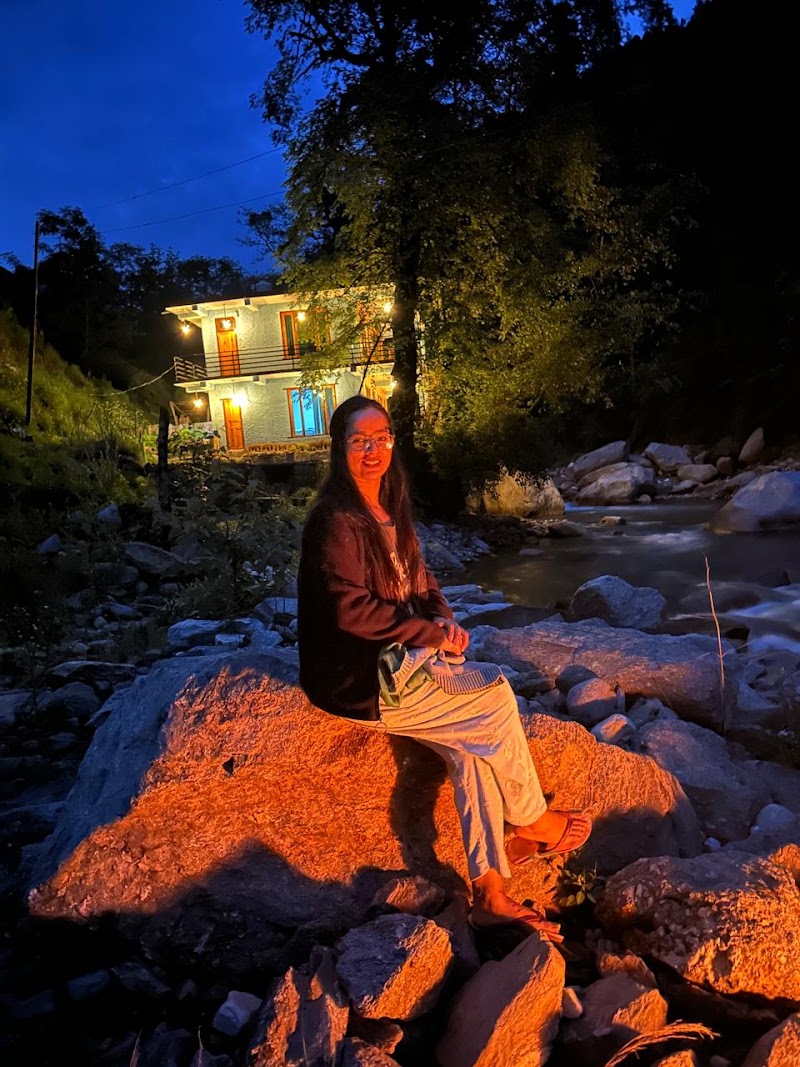 Tirthanmoksha Homestay - Tirthanmoksha Homestay nahi road, near raandhi bhaagi, Gushaini, Tindar, Himachal Pradesh 175123, India