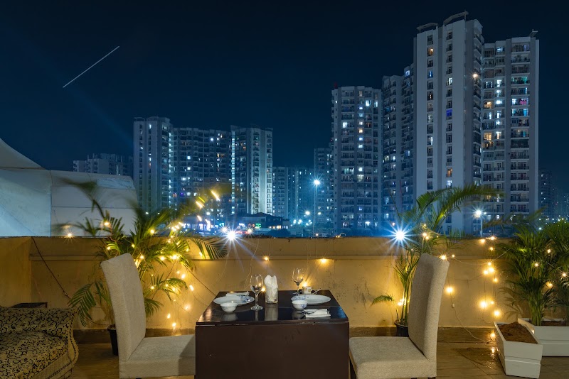 The Taj Studios - The Taj Studios North Eye, Supertech Capetown, Sector 74, Noida, Uttar Pradesh 201316, India
