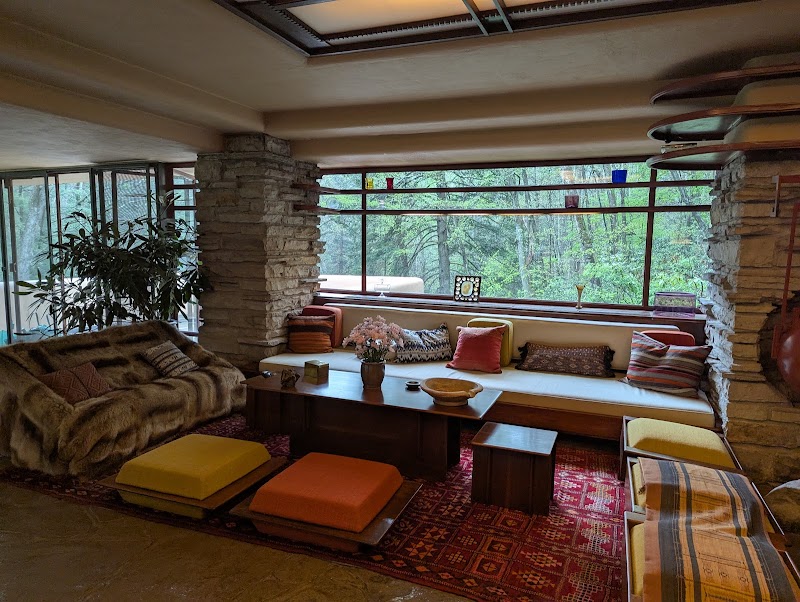 Fallingwater - Fallingwater, 1491 Mill Run Rd, Mill Run, PA 15464, USA