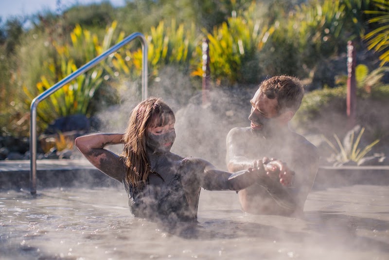 Hell's Gate Geothermal Reserve and Mud Spa