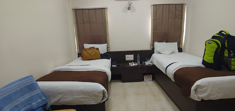 Tirumala Hotel Amravati - Tirumala Hotel Amravati Irwin Square, Morshi Rd, near Agrawal Petrol Pump, Shrikrishna Peth, Amravati, Maharashtra 444603, India