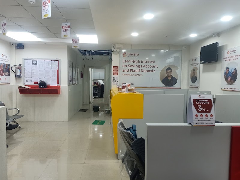 AU Small Finance Bank - AU Small Finance Bank, Plot No 1/A, Gr Floor, D Quad Building Civil Lines, Vrindavan, New Panchsheel Nagar, Raipur, Chhattisgarh 492001, India