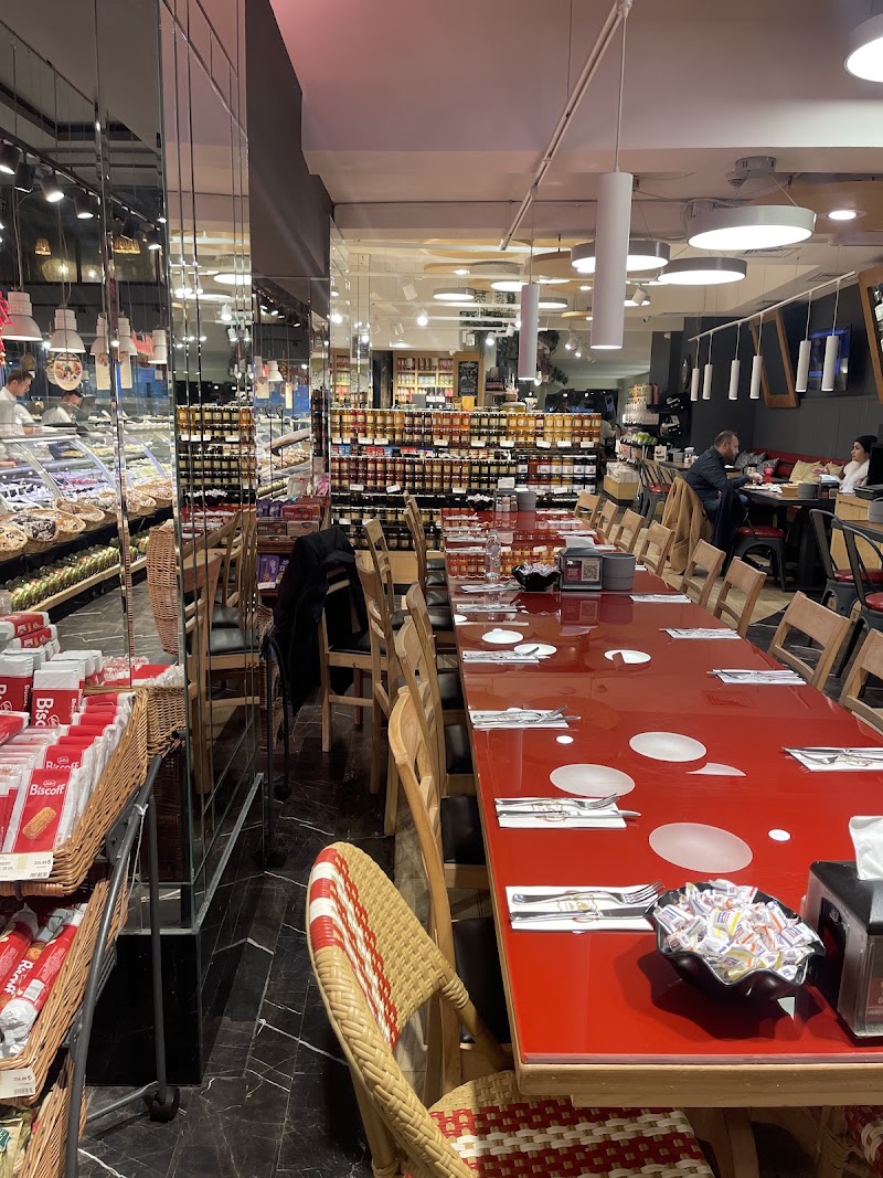 Namlı Gurme - Namlı Gurme, Kemankeş Karamustafa Paşa, Mumhane Cd. No:6, 34425 Beyoğlu/İstanbul, Türkiye