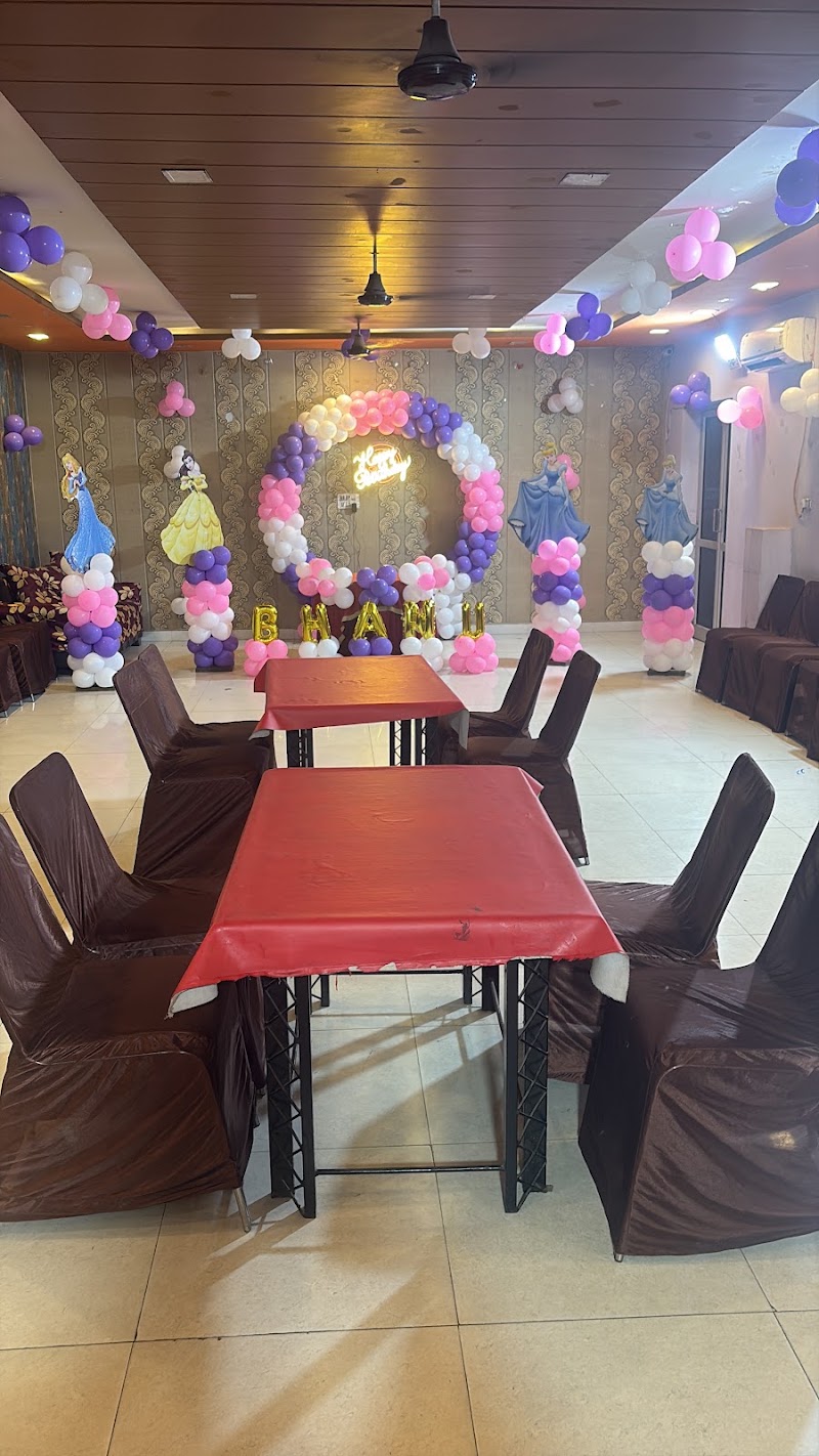 Dhanna's Veg Restaurant - Dhanna's Veg Restaurant Tonk Rd, Sitabari, Kundan Nagar, Jaipur, Rajasthan 302029, India