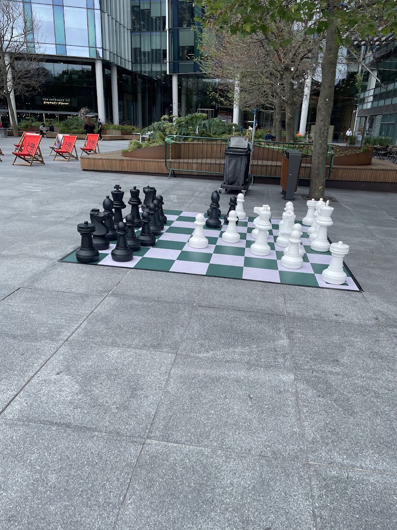 Regent's Place Plaza - Regent's Place Plaza, Euston Rd., London NW1 3DP, UK