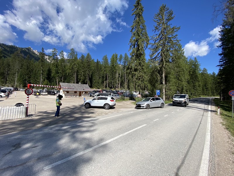P3 - Parcheggio Lago di Braies - P3 - Parcheggio Lago di Braies, Unnamed Road, 39030, 39030 Braies BZ, Italy