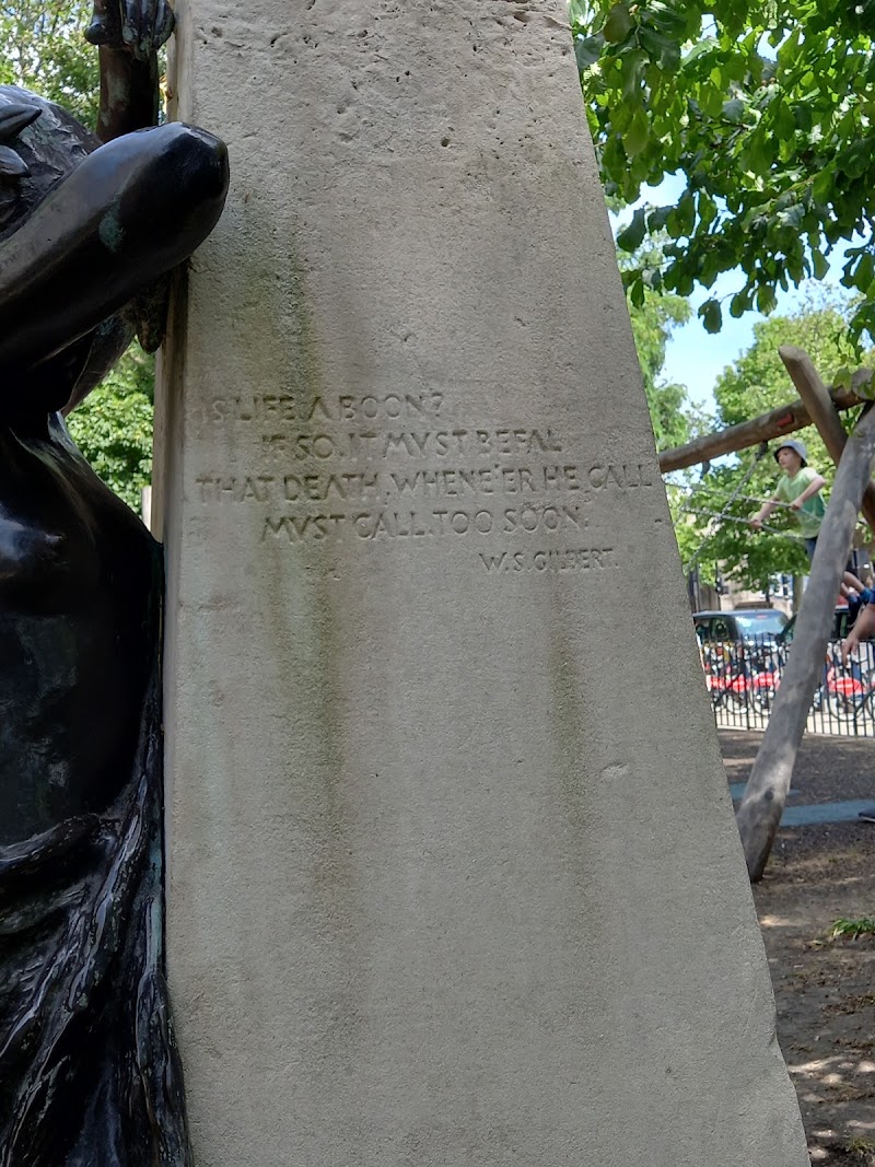 Bust of Arthur Sullivan - Bust of Arthur Sullivan, London WC2N 6PB, UK