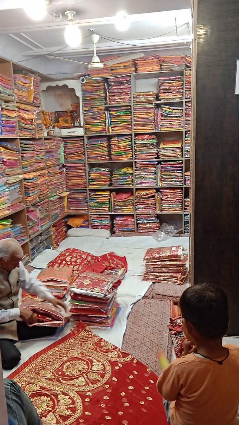 Shree Gouri Rajpooti Center - Shree Gouri Rajpooti Center, Purohit Ji Ka Katla Saraf bhawan, Malpani Building, Bapu Bazar, Biseswarji, Jaipur, Jaipur Nagar Nigam Area, Rajasthan 302003, India