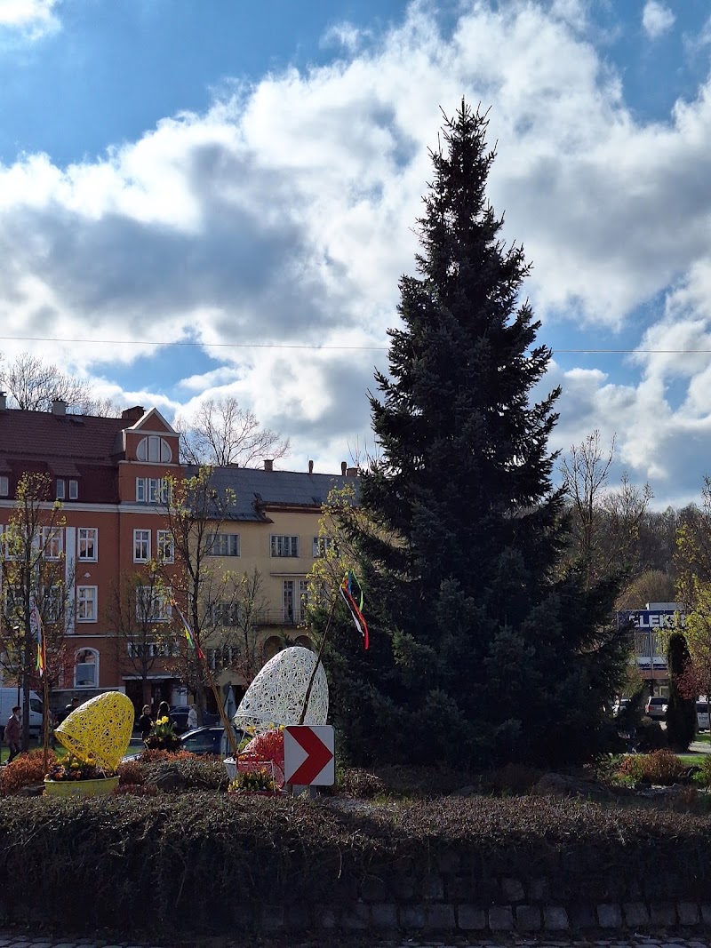 Parkoviště u Masarykova Náměstí - Parkoviště u Masarykova Náměstí, Hlavní 352 01, 352 01 Aš-Aš 1, Czechia