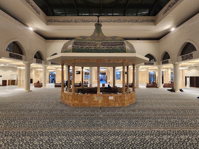 Grand Husseini Mosque - Grand Husseini Mosque, K. Talal St. 1, Amman, Jordan