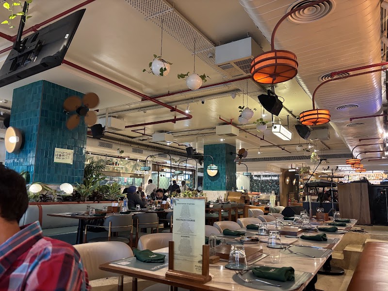 PIRATES OF GRILL GRANDE - PIRATES OF GRILL GRANDE SHOP NO, GROUND FLOOR, Tower C, 4 B, DLF Cyber City, DLF Phase 2, Sector 24, Gurugram, Haryana 122002, India