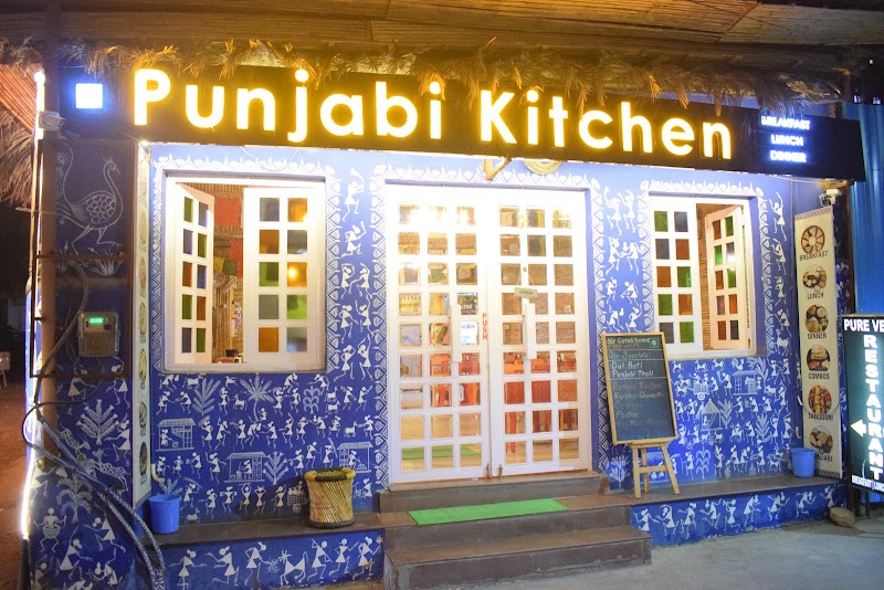 Punjabi Kitchen - Punjabi Kitchen Jada Ganesh ji Temple, near Ambrai Road, Chand Pole, Ambamata, Udaipur, Rajasthan 313004, India