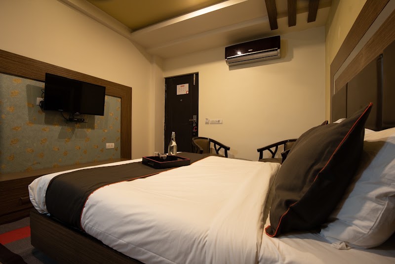 Hotel O by OYO Divy Noida Sector 50 Metro Station - Hotel O by OYO Divy Noida Sector 50 Metro Station H-10, H-10, Sector 44, Sector 10, Noida, Uttar Pradesh 201301, India