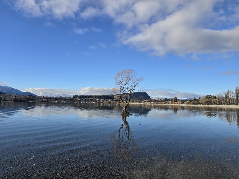 Lake Wānaka Beach - Lake Wānaka Beach, 842H+M8, Wānaka 9305, New Zealand