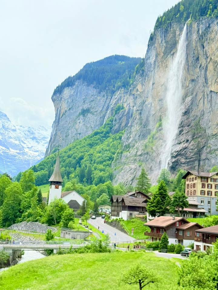 Lauterbrunnen Tourismus - Lauterbrunnen Tourismus Stutzli 460, 3822 Lauterbrunnen, Switzerland