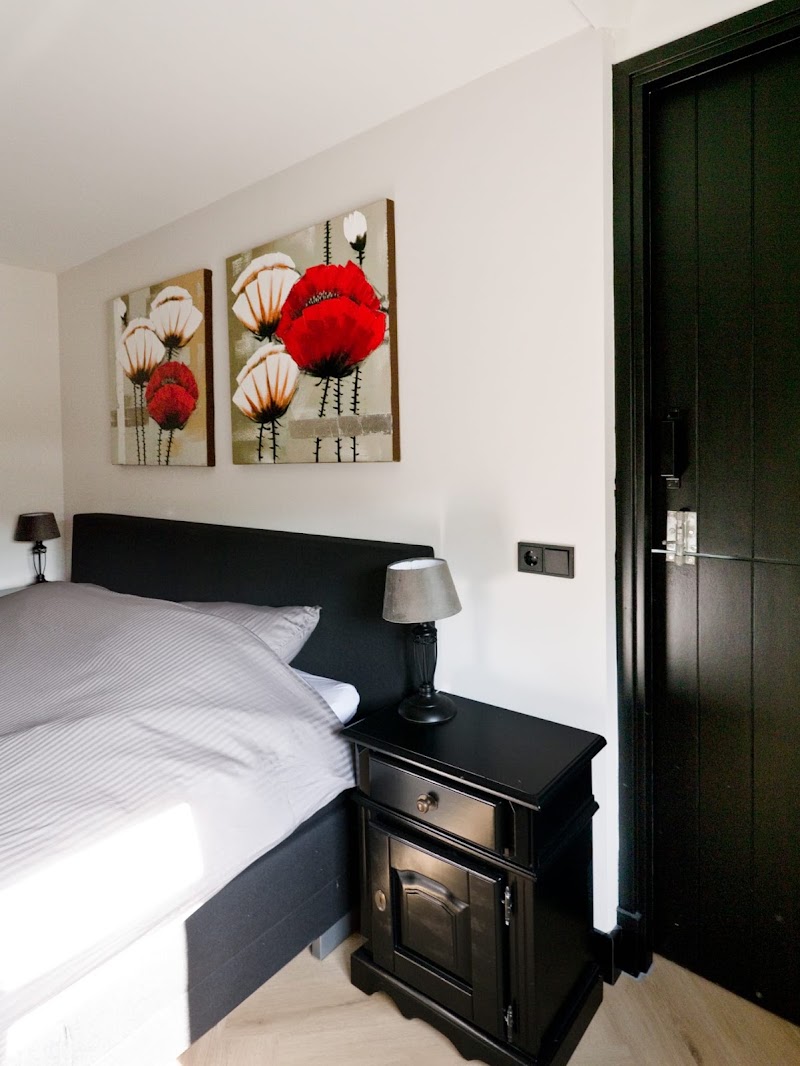 B&B Berghs Buitenleven - B&B Berghs Buitenleven, Burgemeester van Erpstraat 47, 5351 AS Berghem, Netherlands
