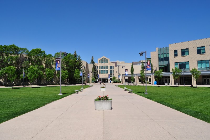 Mount Royal University - Mount Royal University, 4825 Mt Royal Gate SW, Calgary, AB T3E 6K6, Canada