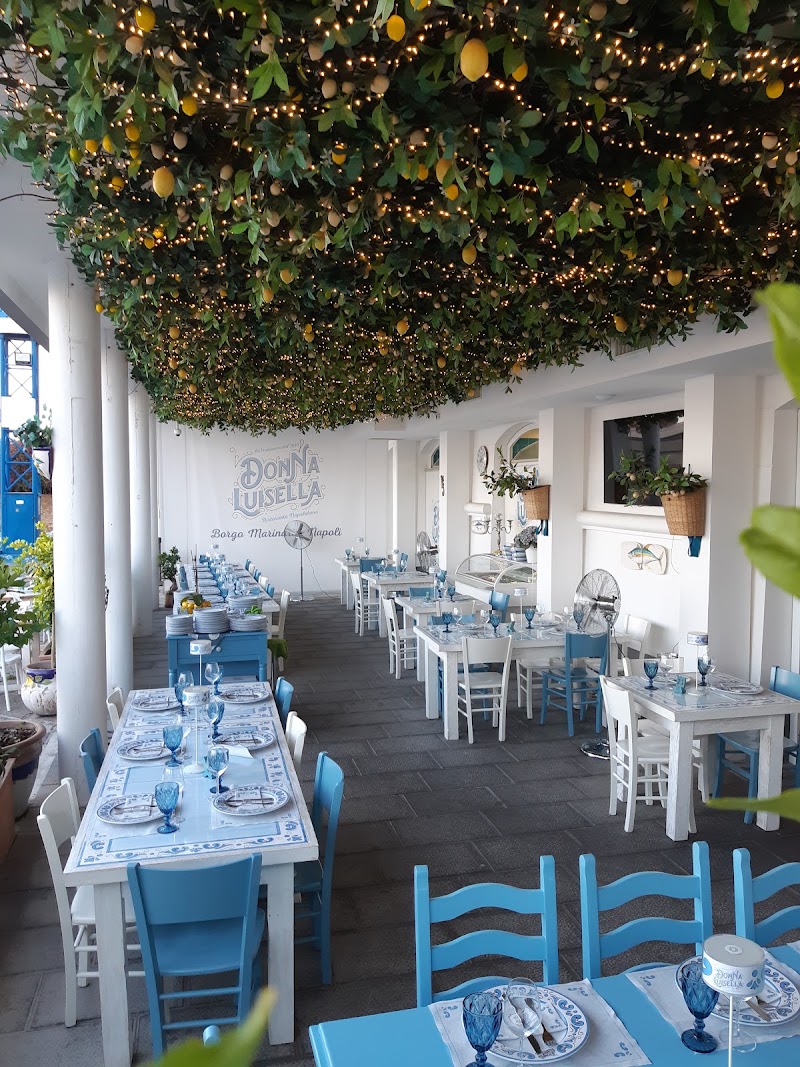Donna Luisella | Ristorante Borgo Marinari Napoli