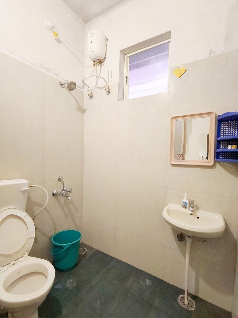 Flickstays Crown - Flickstays Crown, 332, 4th Ave St, Teacher's Colony, Jakkasandra, 1st Block Koramangala, HSR Layout 5th Sector, Bengaluru, Karnataka 560034, India